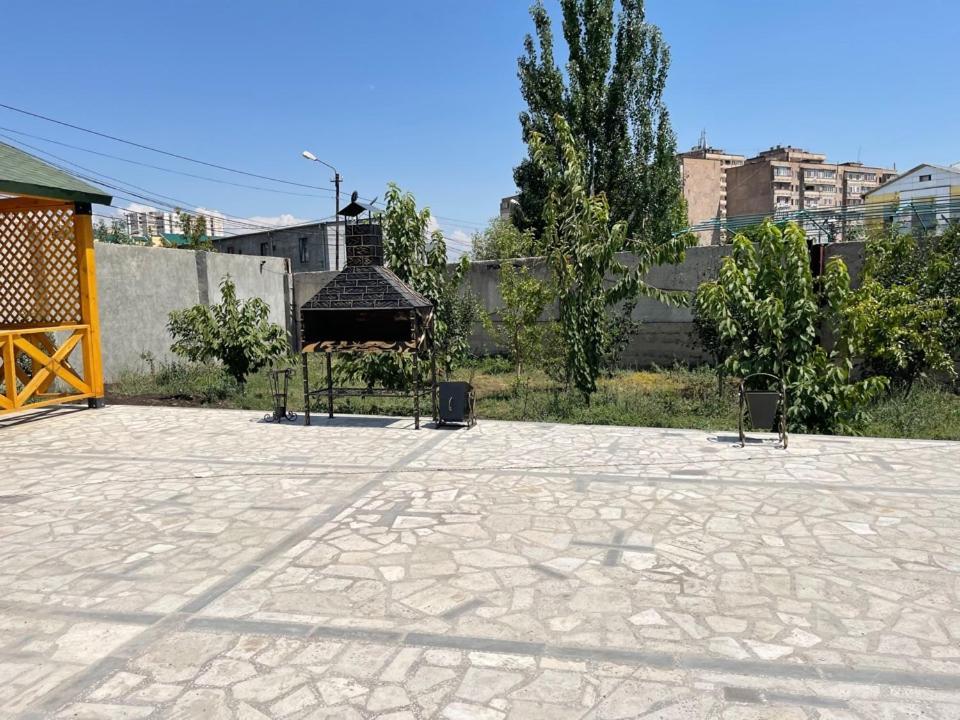 Gs Premium Hotel Jereván Kültér fotó